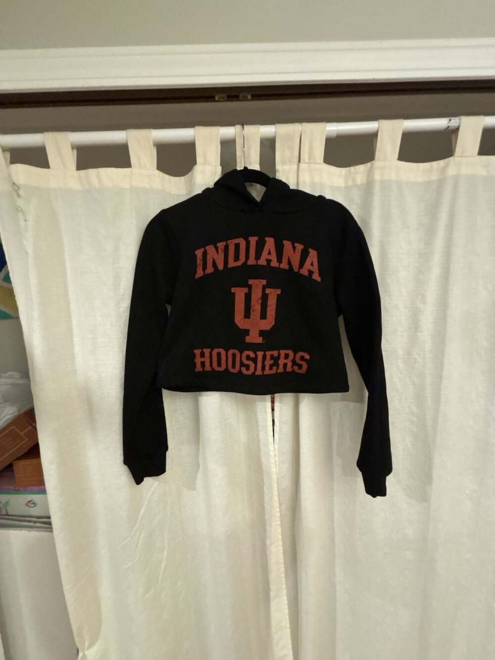 License Champ Indiana Hoosiers Crop Hoodie Black Size M